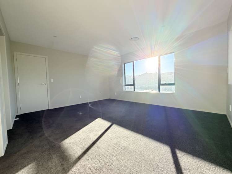 5 Swinton Place Churton Park_11