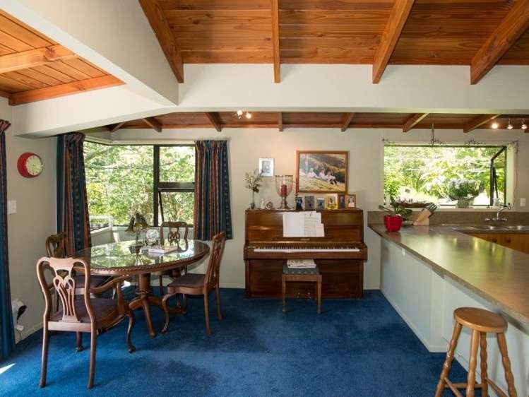 72 Tauroa Road Havelock North_9