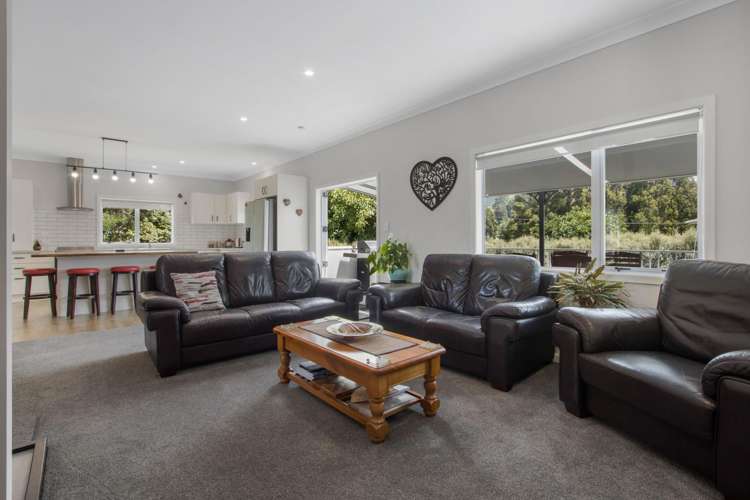 8 Savage Road Waihi_6
