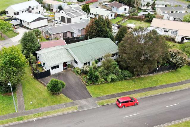 15 Robinson Street Katikati_1