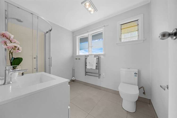 3 Meadowvale Avenue Forrest Hill_15