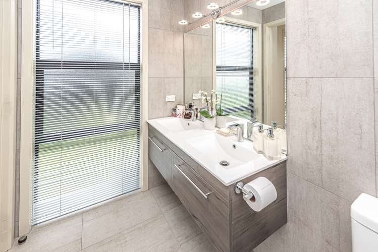 45 Golf Vue Place Castlecliff_15