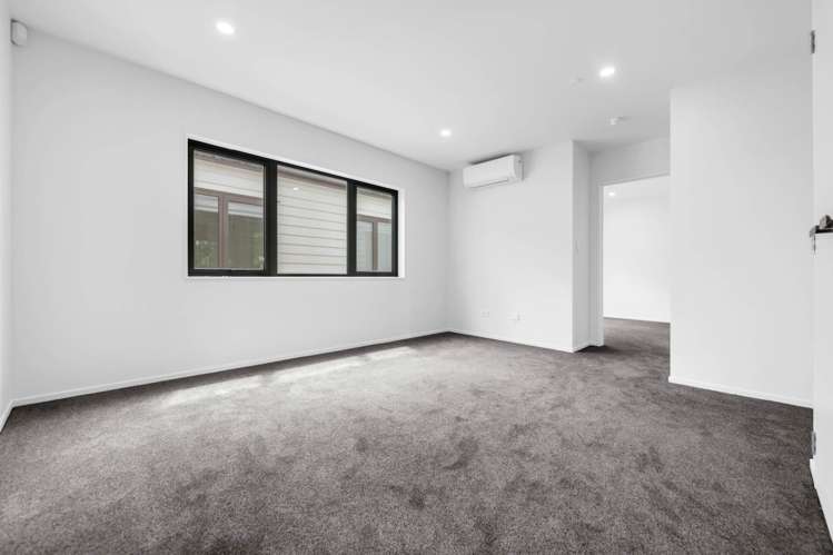 1/7 Edgar Pearce Place Howick_5