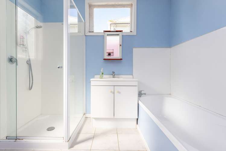 615 Queen Street West Saint Leonards_7