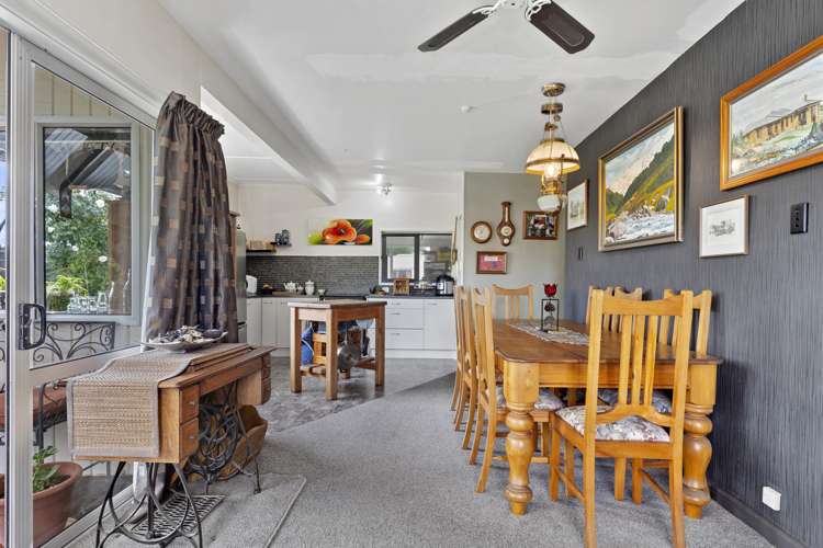 49 Chamberlain Avenue Amberley_5