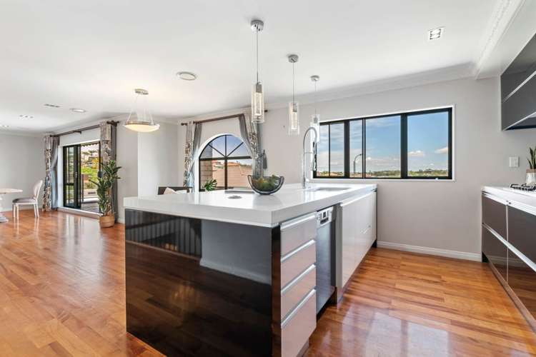 23 Bintulu Place Fairview Heights_13