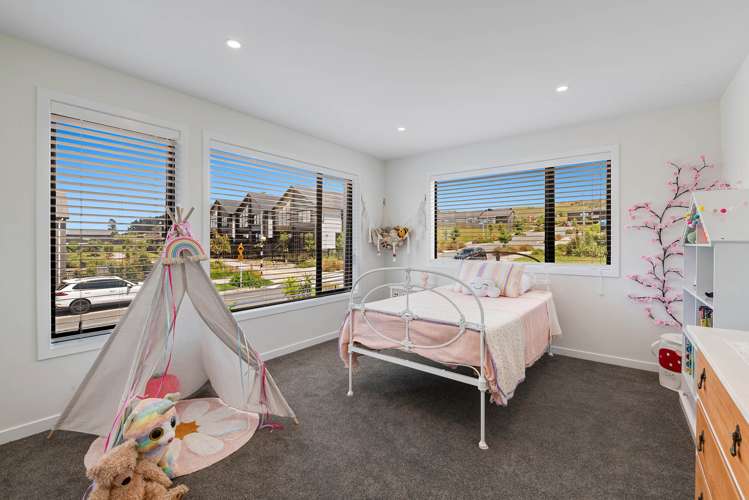 8 Kikorangi Drive Wainui_26