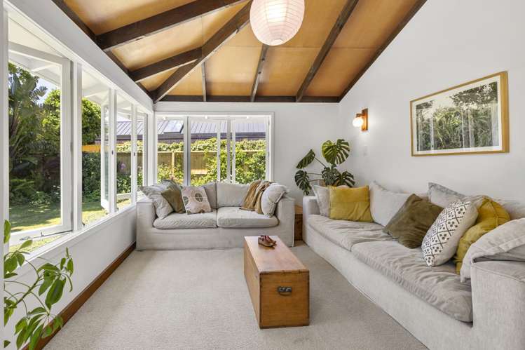 64 Wallis Street Raglan_42