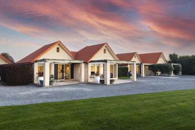 34 Amberley Beach Road_2