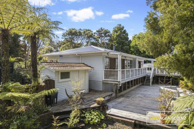 33 Lookout Drive Laingholm_32