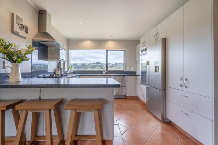 7 Montrose Grove Churton Park_15