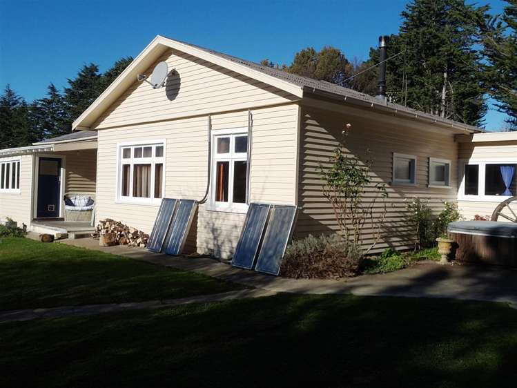 417 Waihaorunga Back Road Elephant Hill_0