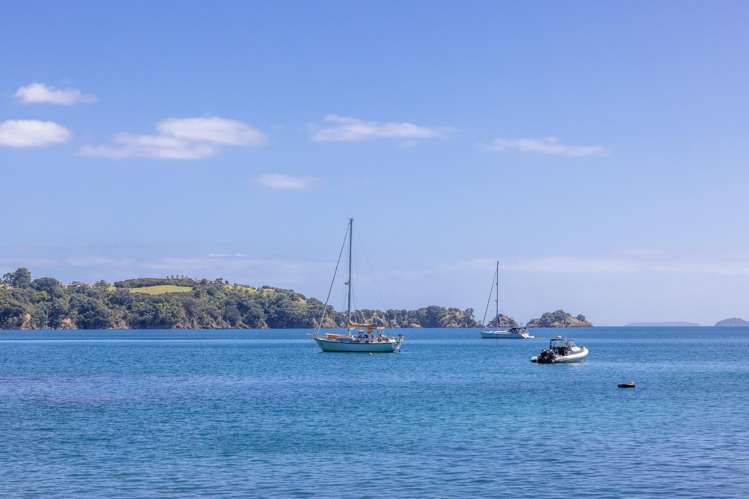 23 Te Aroha Ave Oneroa_10