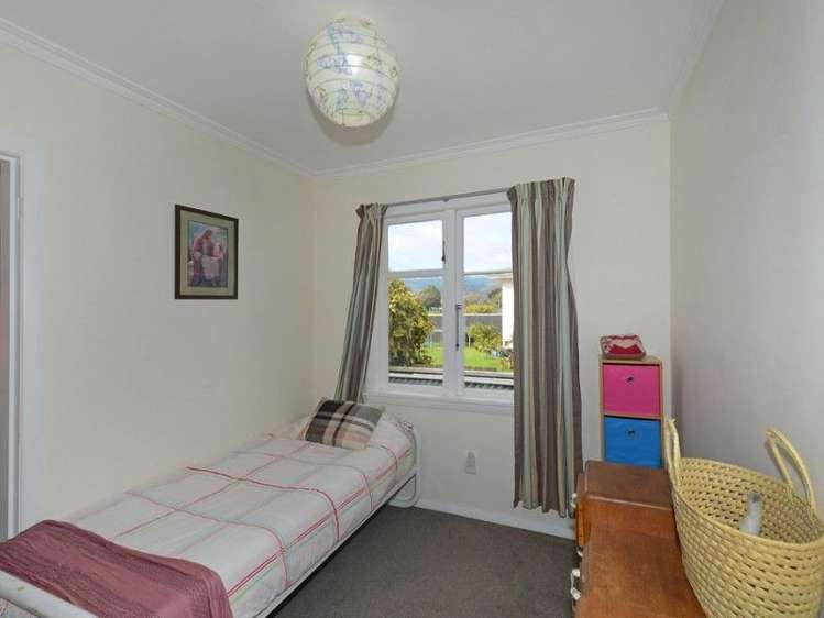 21 Whakatiki Street Trentham_11