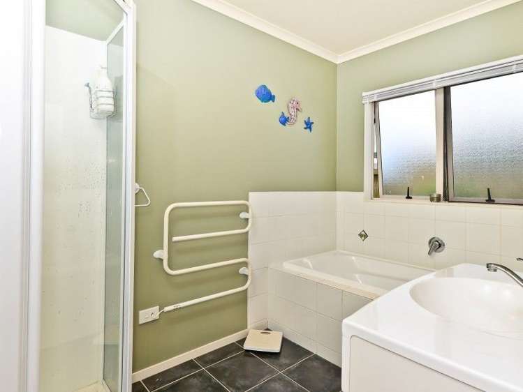 11 Westminster Place Rototuna North_10