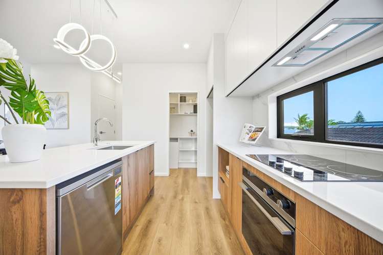 2/14 Karamu Street Te Atatu Peninsula_6