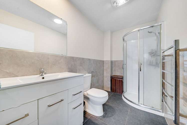 12 Windfola Parkway Takanini_14