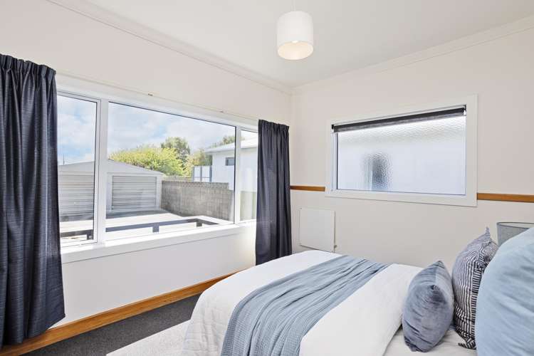 32 Fox Street Avenal_21