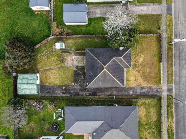 6 Wordsworth Crescent Enderley_13