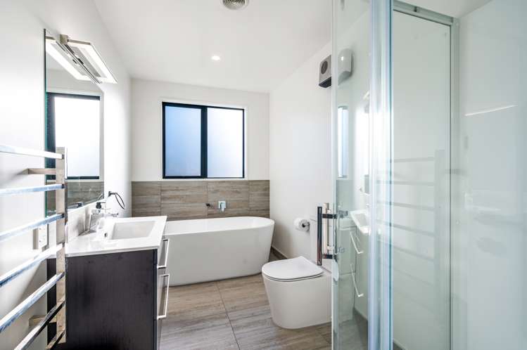 223 Aubrey Road Wanaka_12