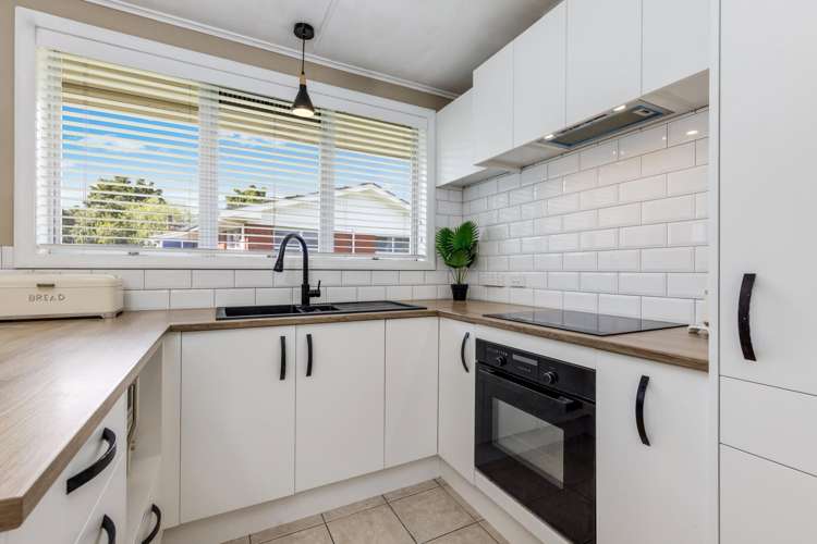 3 McCall Place Opaheke_3