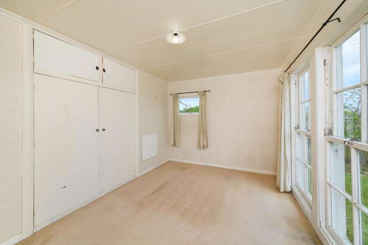 24 Main Street Marton_31