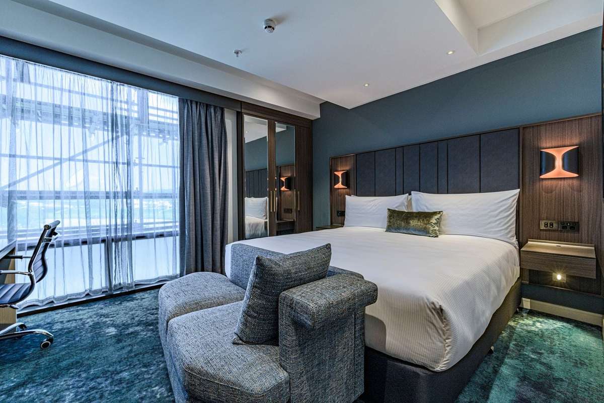 Premium King Room 3