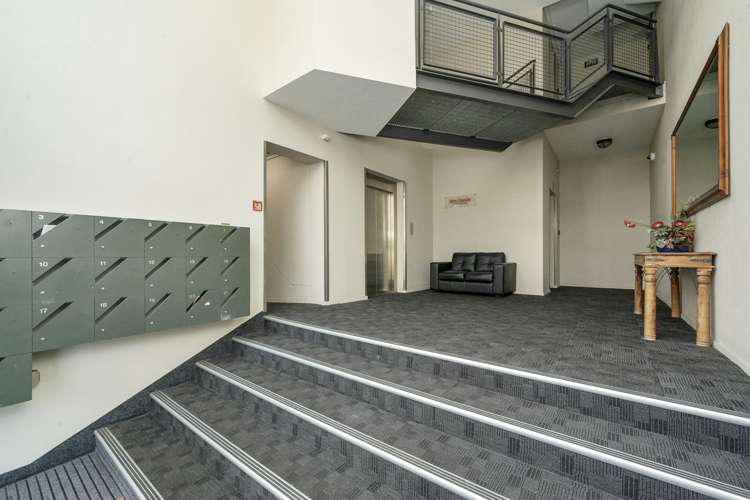 11/220 Thorndon Quay Pipitea_11