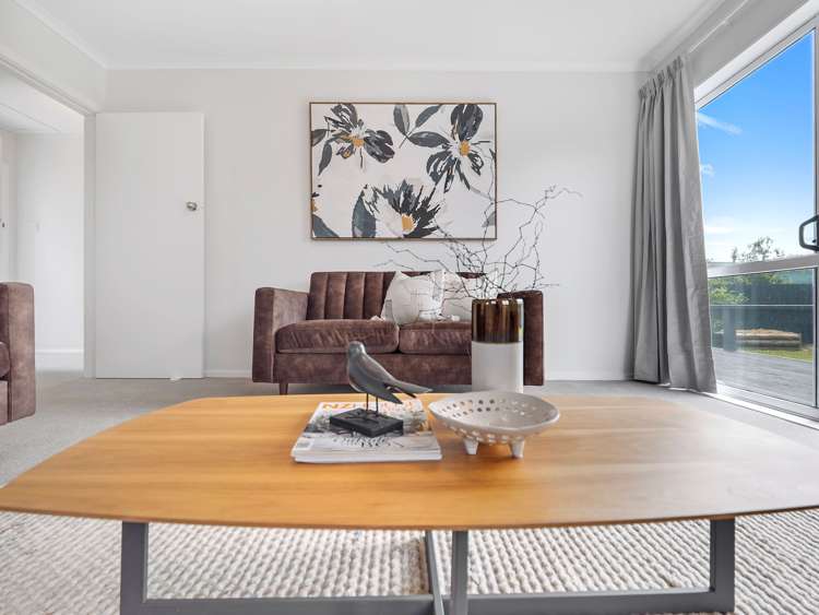 15 Odette St Bader_9