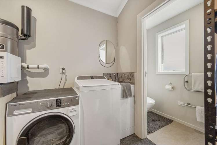 75 Brougham Street New Plymouth Central_23