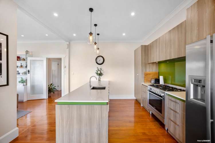 8 Matai Road Stanmore Bay_8