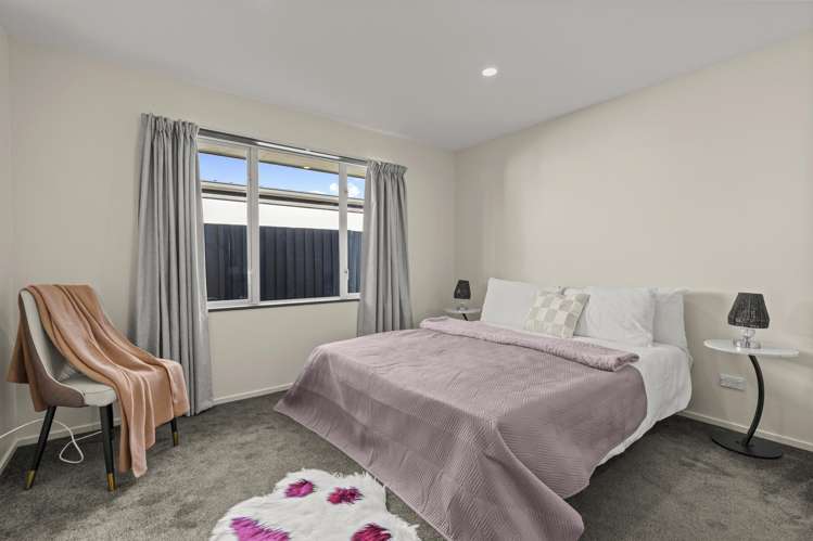 592 Madras Street St Albans_10