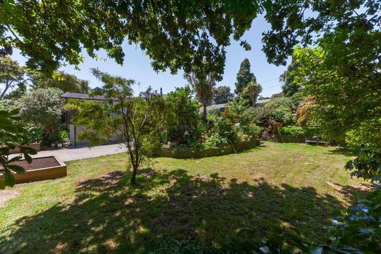 15 Tiromoana Road Raumati South_26