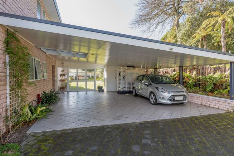 39 Arrowsmith Avenue Waipahihi_15