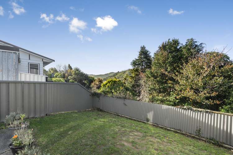 5 Ely Grove Wainuiomata_17