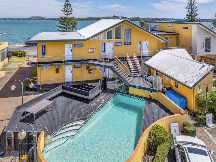 41 - 42 The Parade Bucklands Beach_5