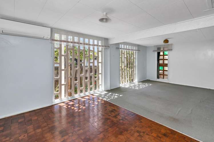 98 Paramount Parade Tikipunga_7