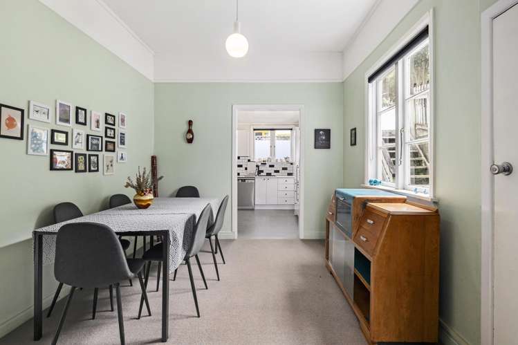 3-5 Knoll Street Island Bay_6