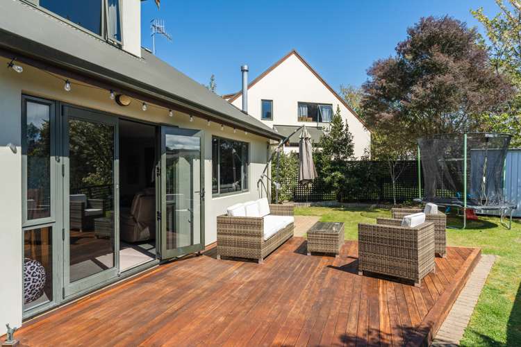 3 Antrim Place Rangatira Park_15