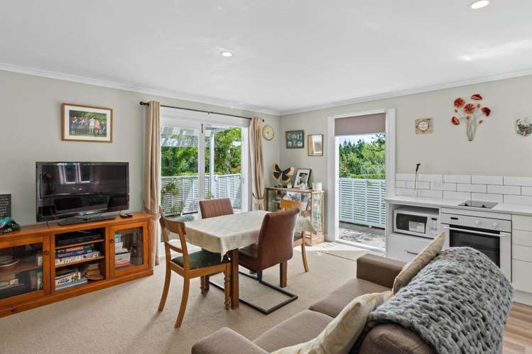 63 Riversdale Road Waihakeke_24