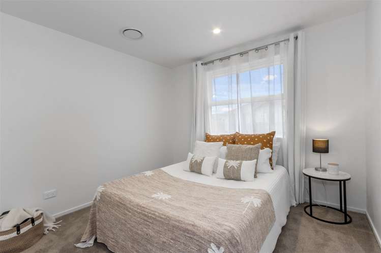 1 Gossett Lane Pegasus_13