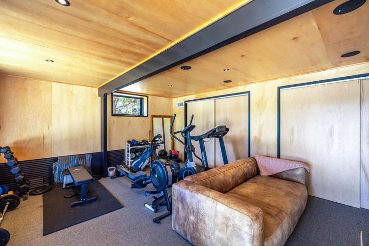 127 Wilma Road Surfdale_33