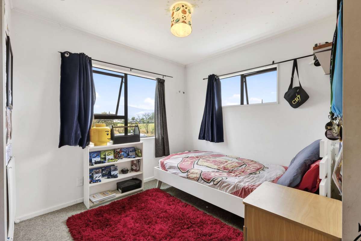 2/117 Parkers Road_3