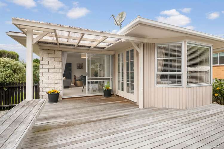 2/41 James Evans Drive Northcote_8