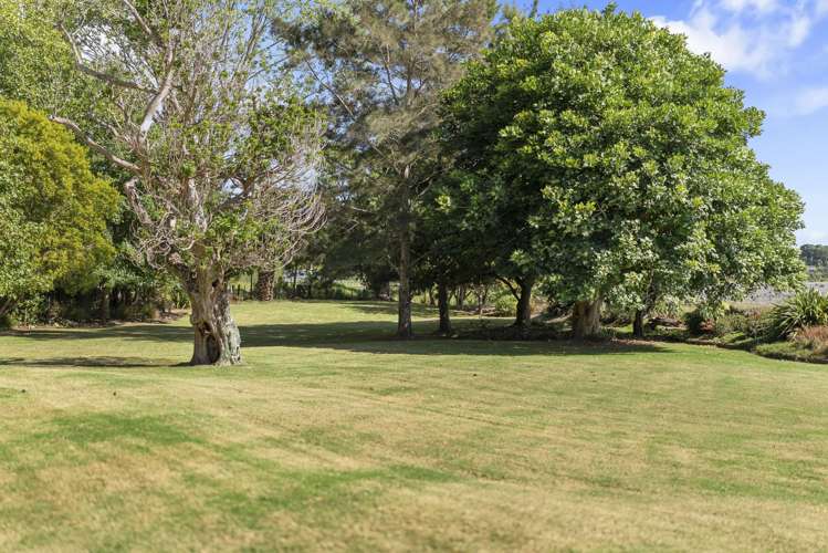 1650 East Coast Road Whakatiwai_21