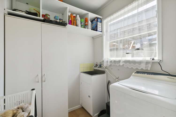 23 Griffiths Grove Newlands_11