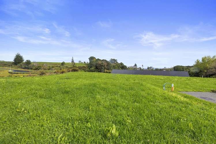 1A Te Ara O Waiaroa Oakura_6