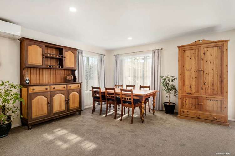 4/36 John Jennings Drive Oteha_8