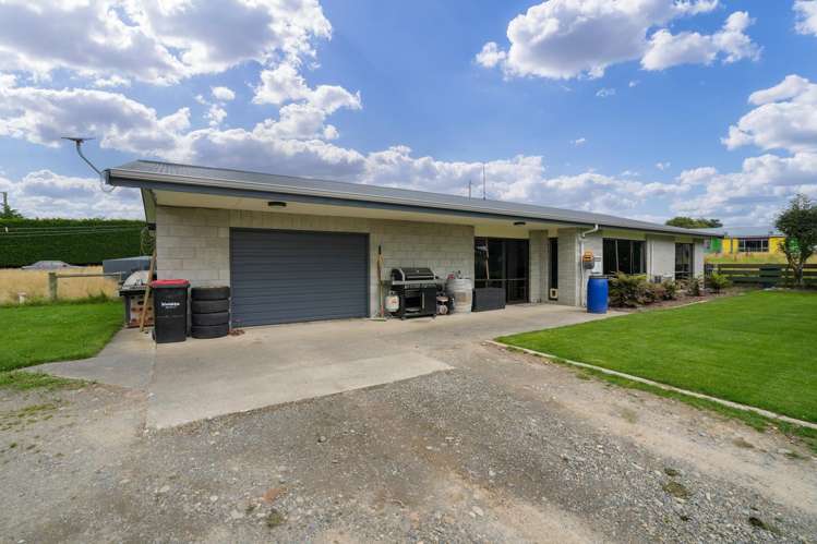 73 Flora Road East Makarewa_16