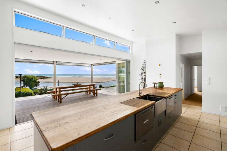 14 Oraka Road Mahia Peninsula_4